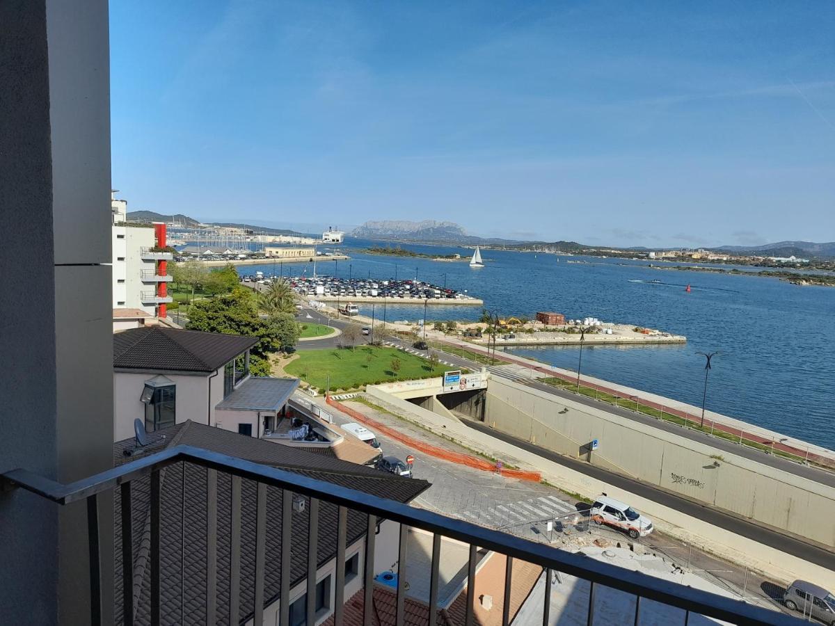Via Genova Apartment Ольбія Екстер'єр фото