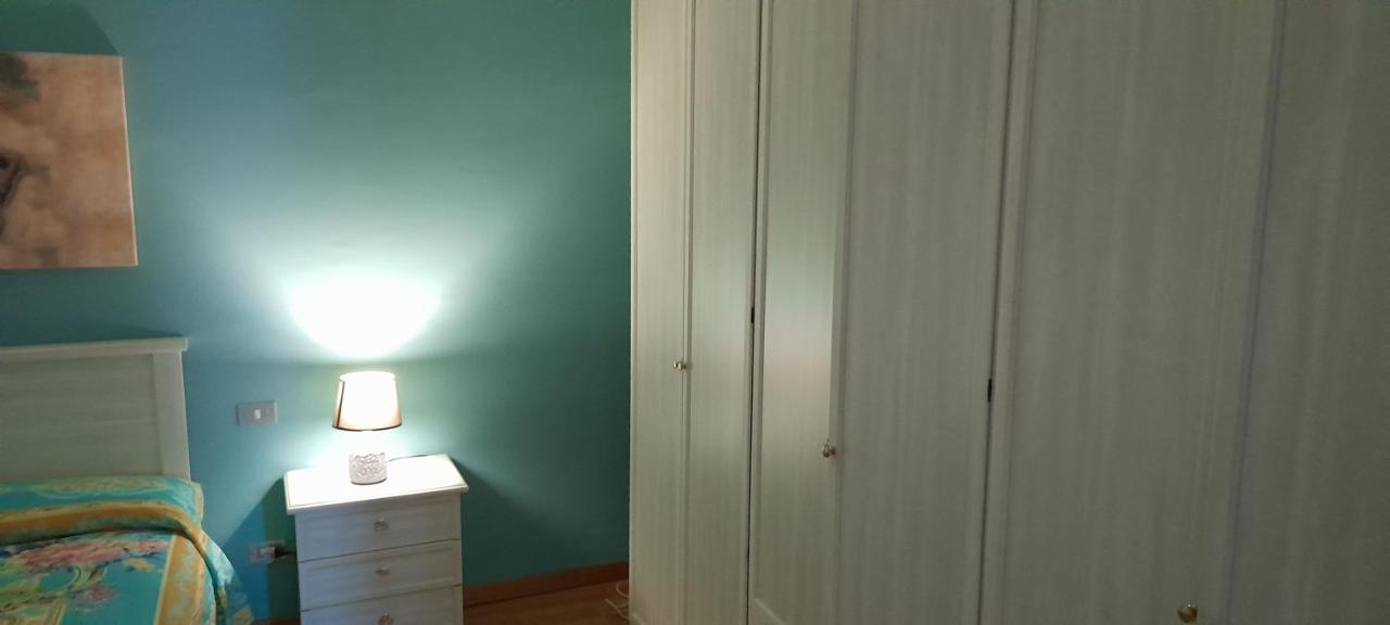 Via Genova Apartment Ольбія Екстер'єр фото