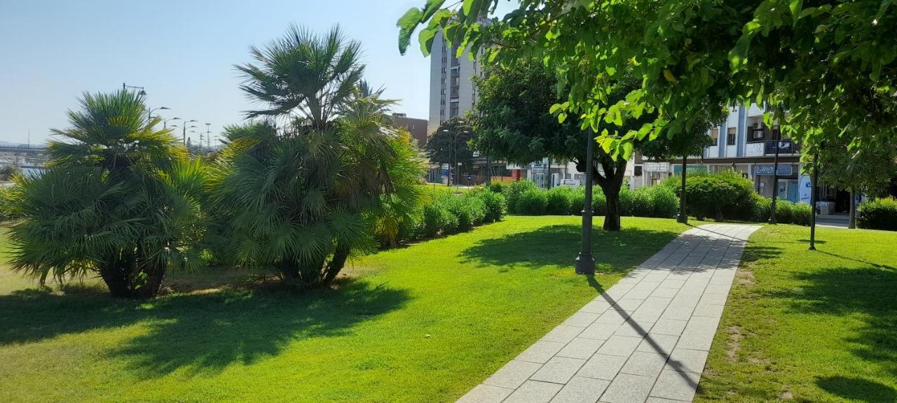 Via Genova Apartment Ольбія Екстер'єр фото