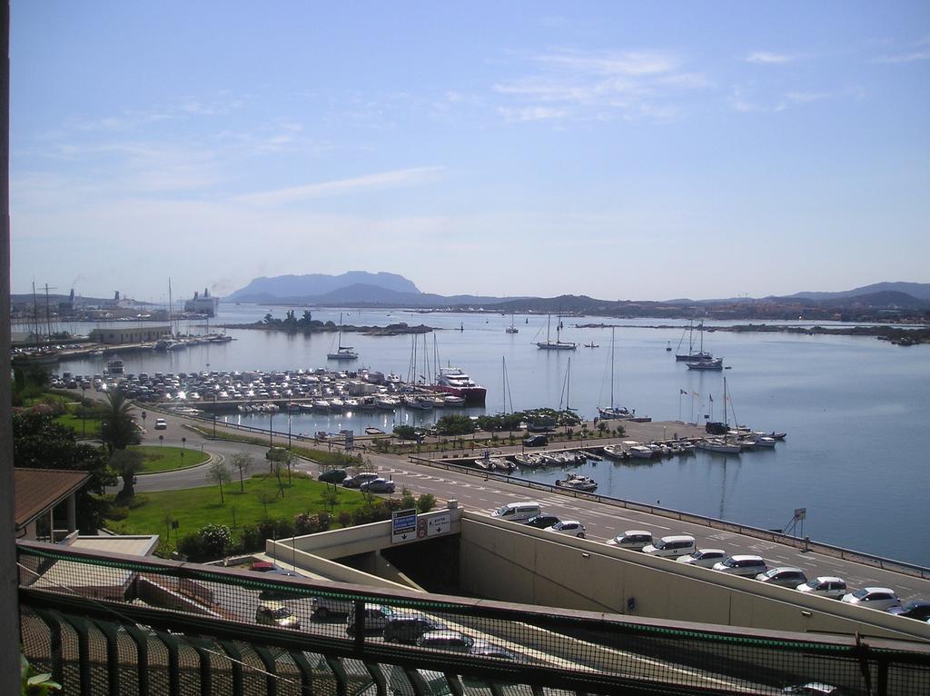 Via Genova Apartment Ольбія Номер фото