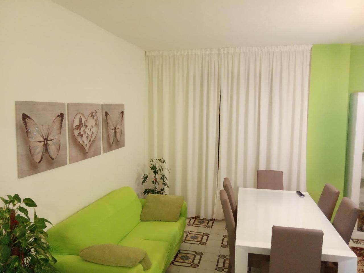 Via Genova Apartment Ольбія Екстер'єр фото